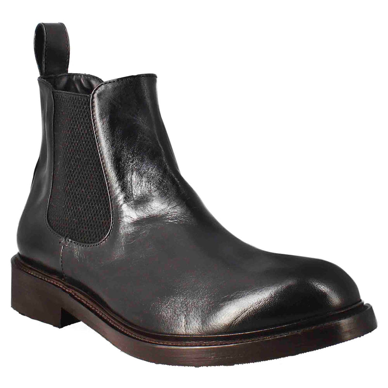 Handcrafted Leather Footwear